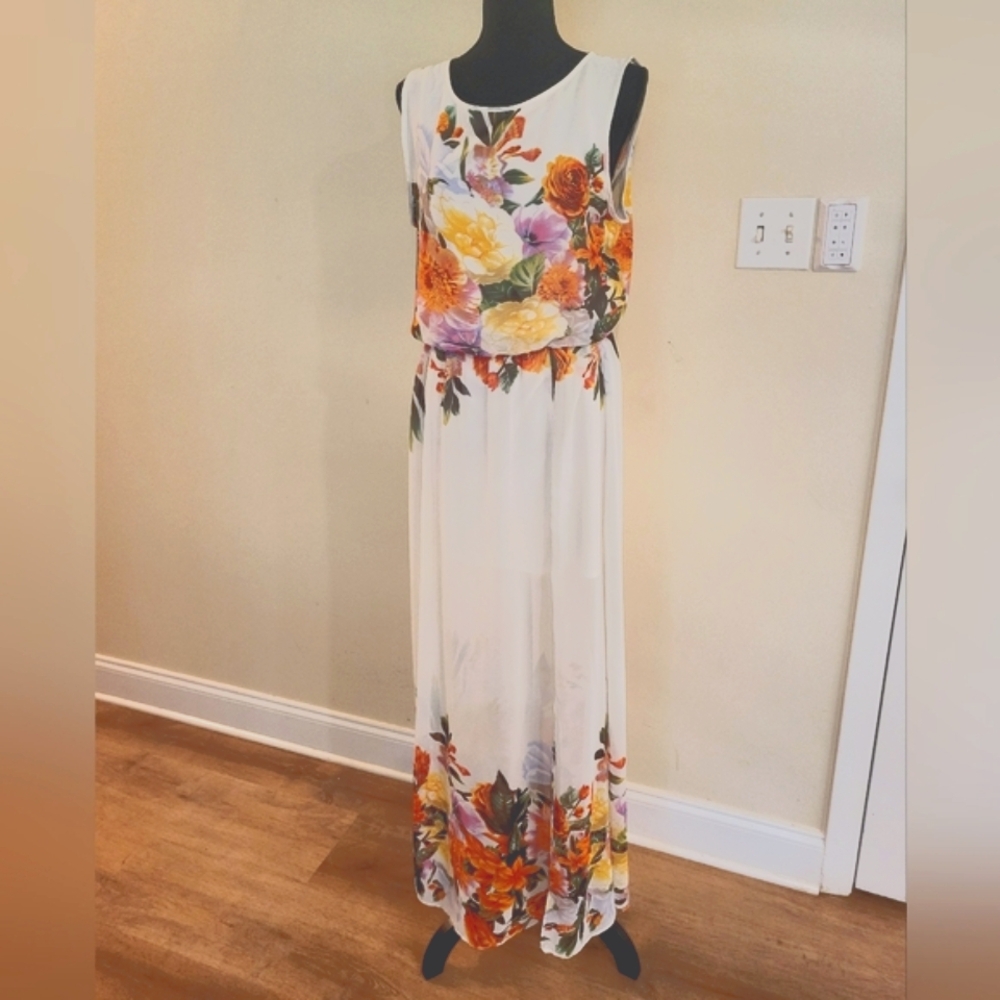 Bisou Bisou Cream Maxi Dress with Floral Print